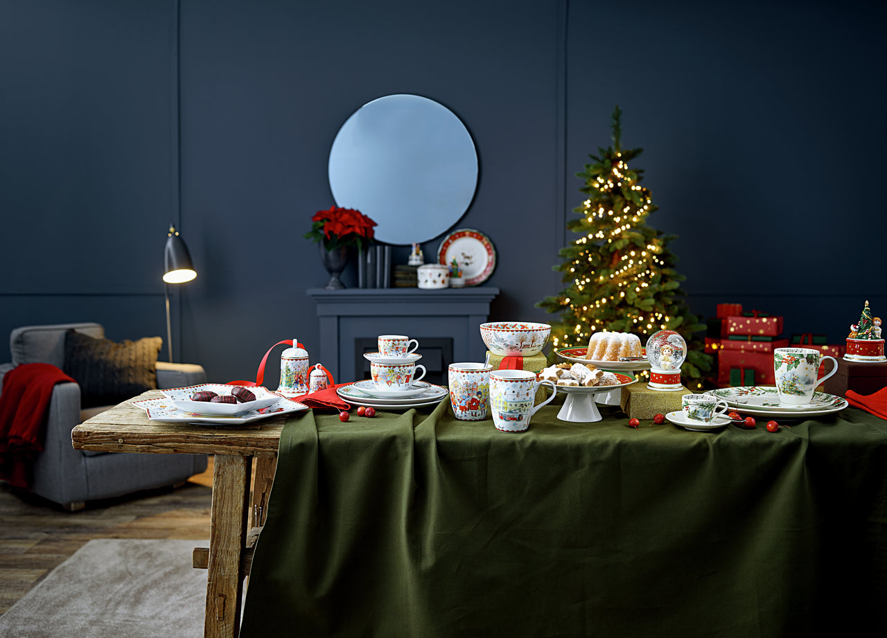 Hutschenreuther Sammelserie 2023 Am Weihnachtsbaum Espressotasse 2tlg - Produktbild 3