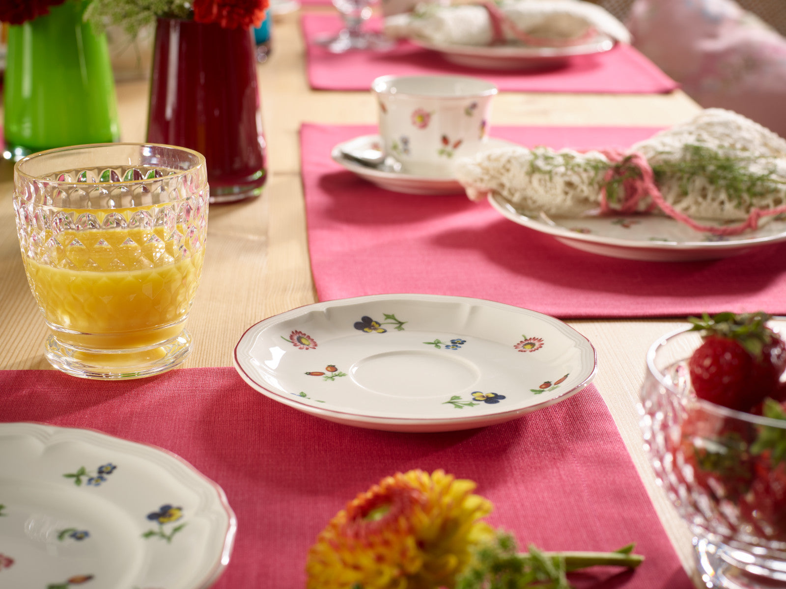 Villeroy & Boch Petite Fleur Frühstücksuntertasse 17 cm - Produktbild 2