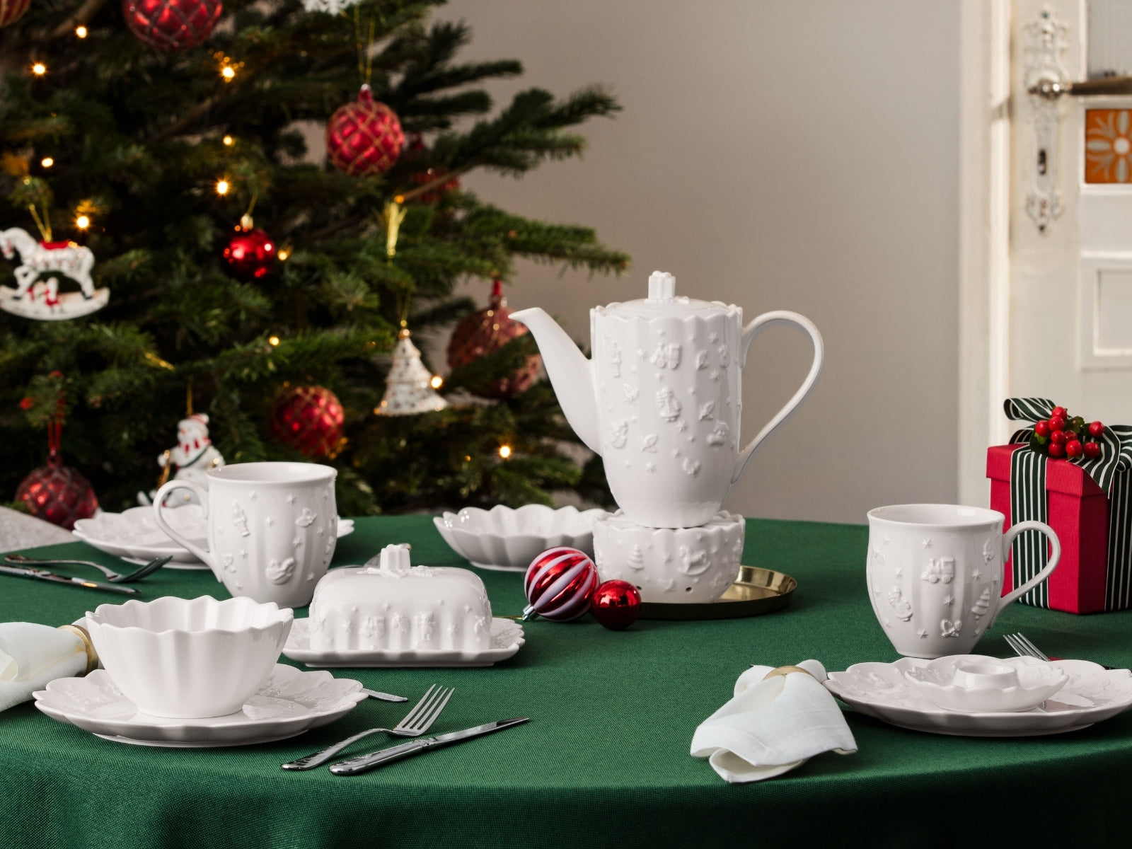 Villeroy & Boch Toy's Delight Royal Classic Stövchen weiß 12cm - Produktbild 5