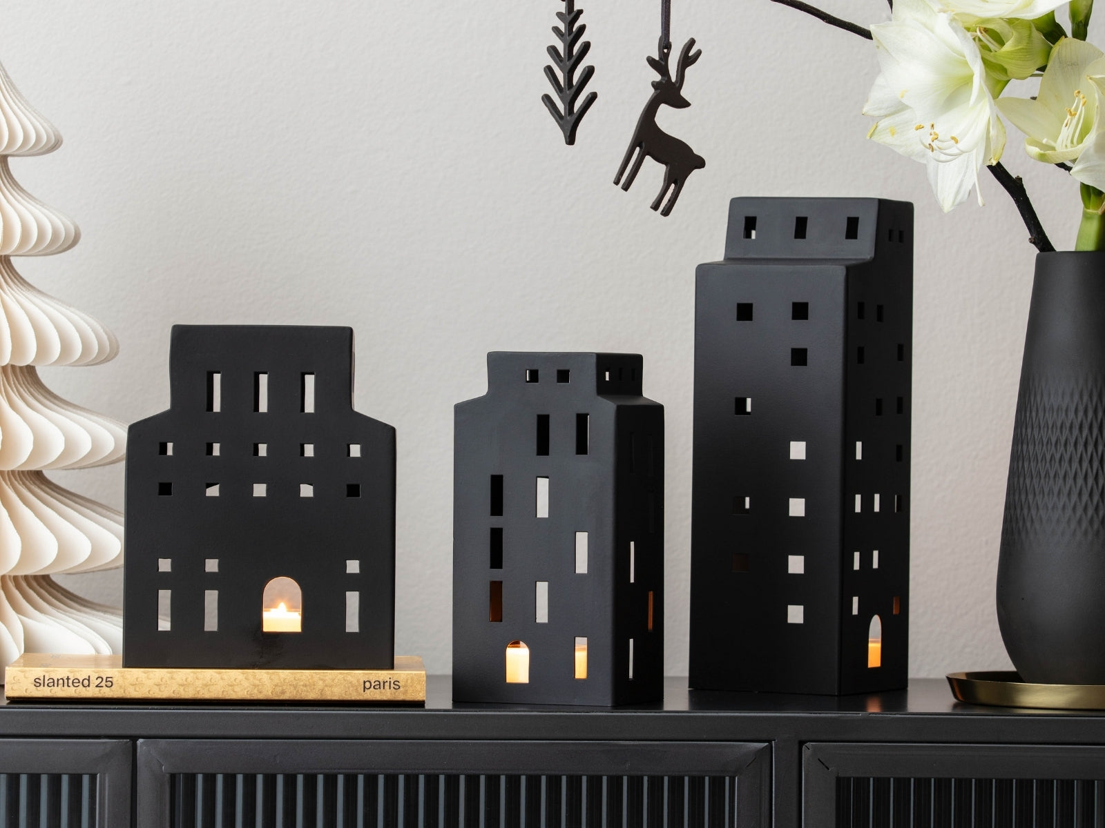 Villeroy & Boch Christmas Chic Windlicht Haus schwarz 30,5cm - Produktbild 2