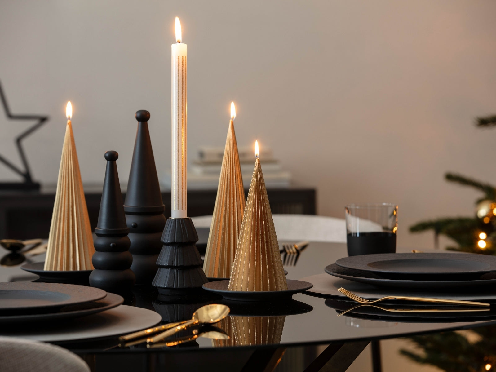 Villeroy & Boch Christmas Chic Kerzenständer Baum schwarz 10,5cm - Produktbild 6