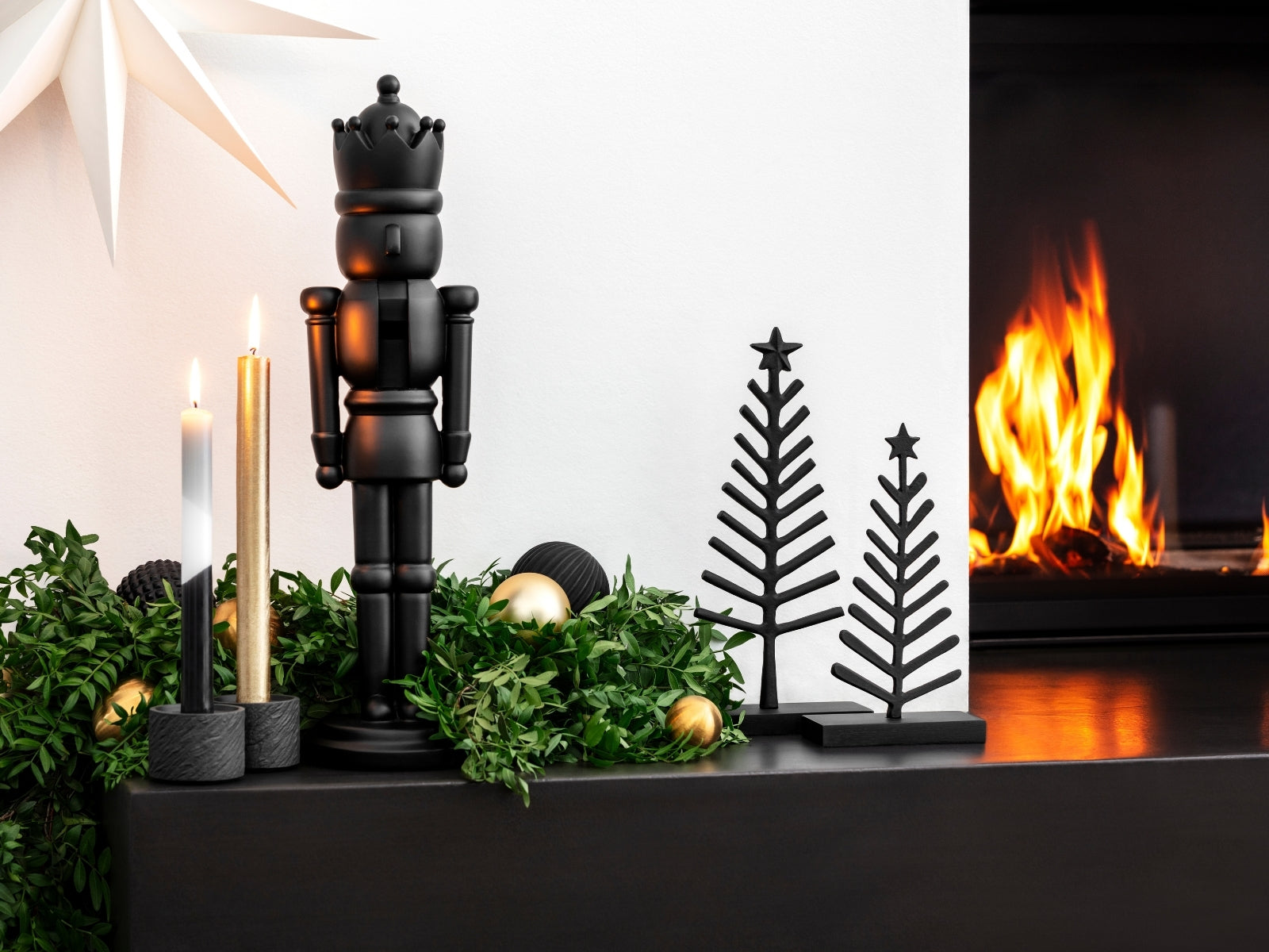 Villeroy & Boch Christmas Chic Dekoaufsteller Baum schwarz 30cm - Produktbild 3