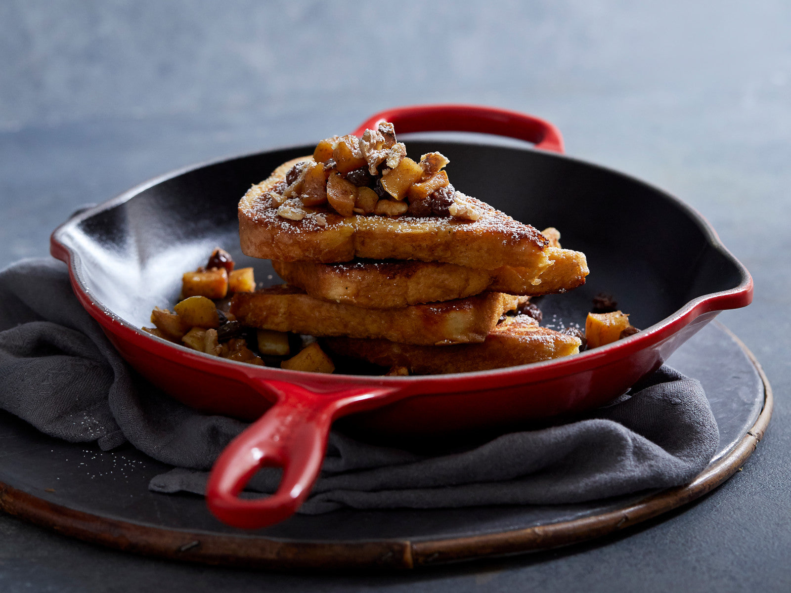 Le Creuset Brat- und Servierpfanne Signature rund flint 30cm - Produktbild 6
