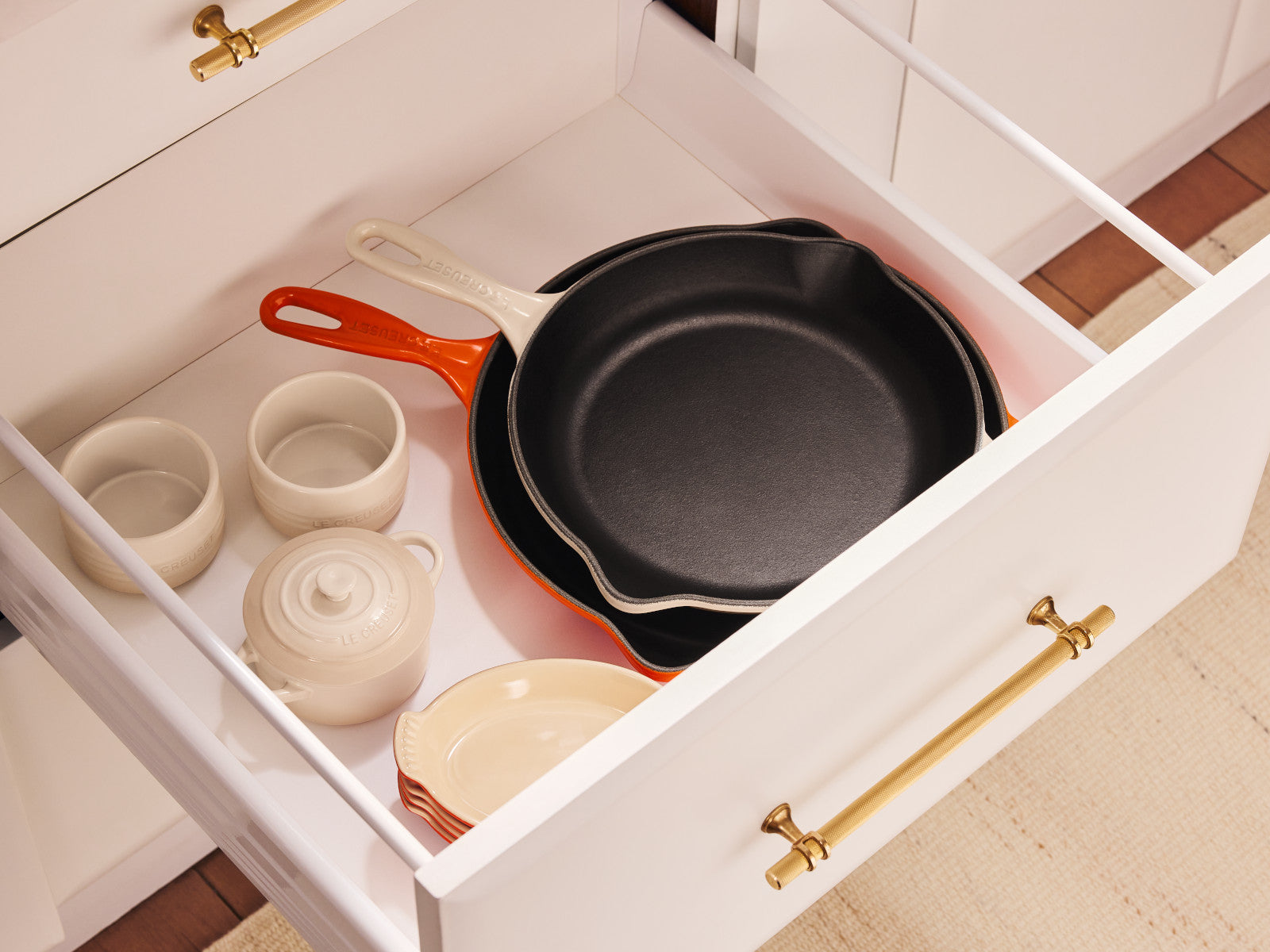 Le Creuset Brat- und Servierpfanne Signature rund nuit 30cm - Produktbild 8