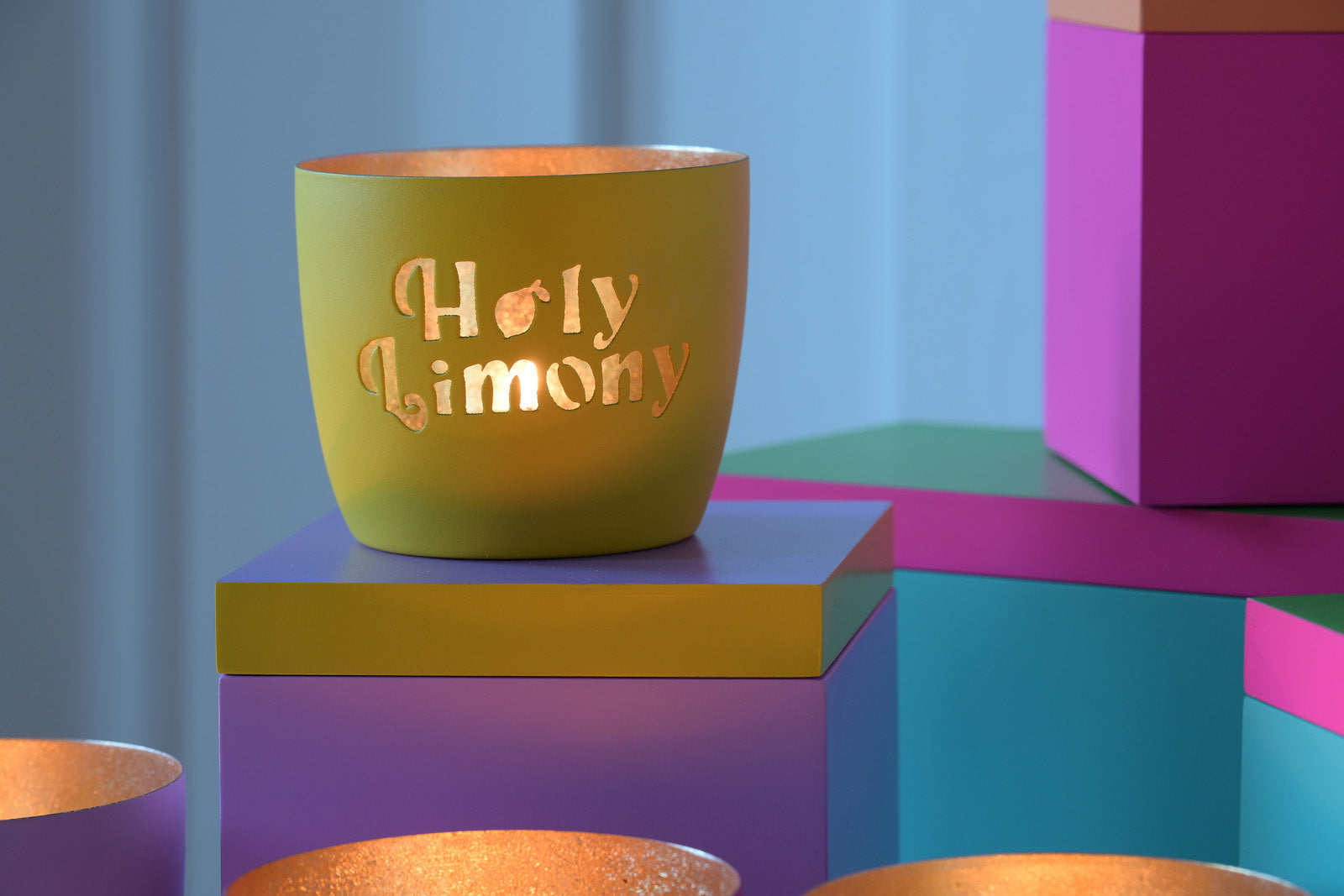 Giftcompany Madras Windlicht M Holy Limony neon gelb/gold 8,5cm - Produktbild 4