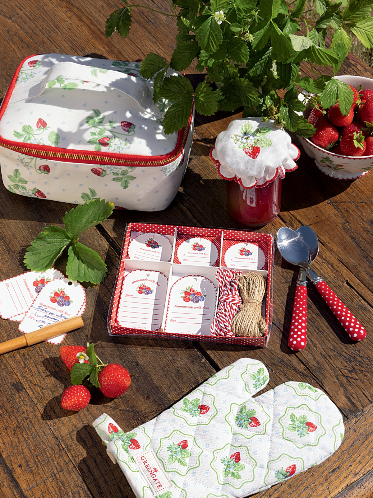 Greengate Berry Sitzkissen weiß 50x50cm - Produktbild 6