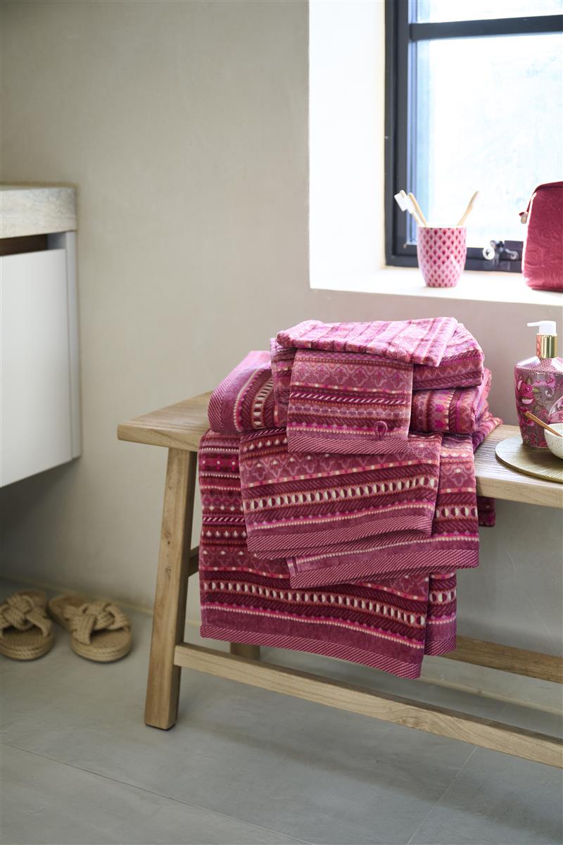 PIP STUDIO Geometric Print Handtuch dark pink 55x100cm (1 Stück) - Produktbild 2