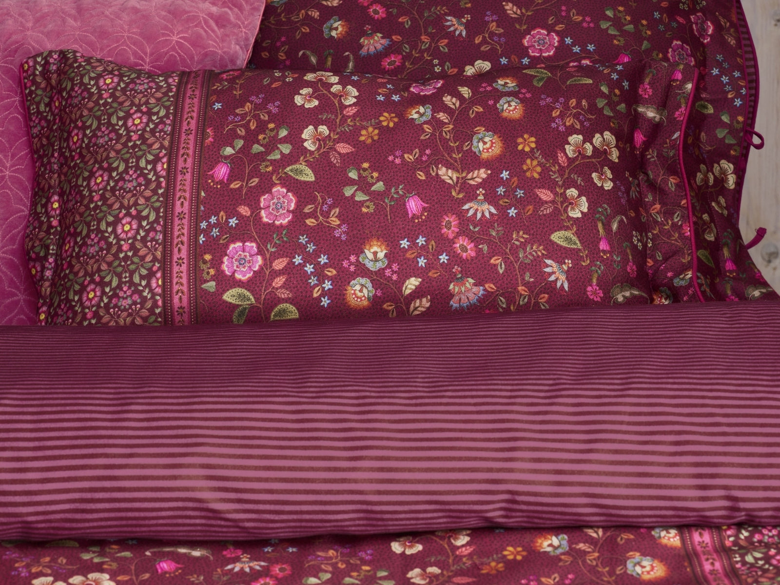 PIP STUDIO Flora Bangalore Bettwäsche dark pink 135x200cm (1 Stück) - Produktbild 4