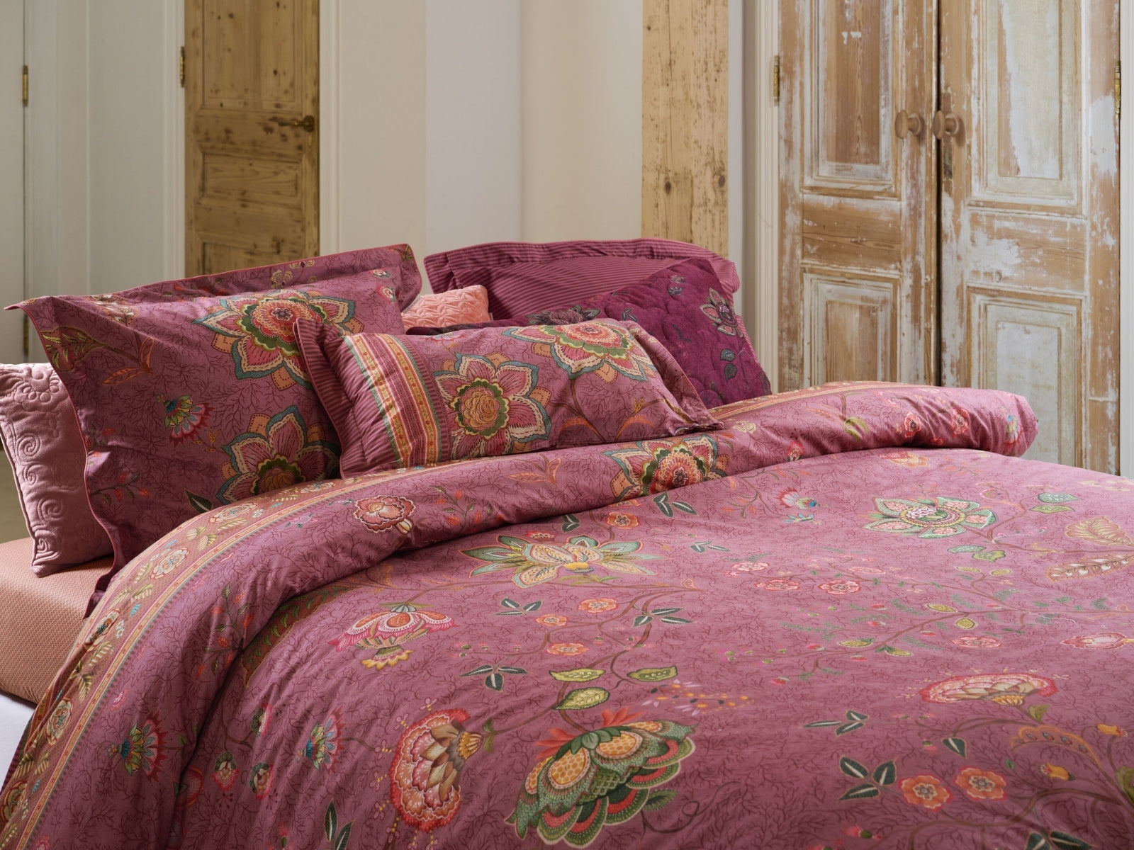 PIP STUDIO Mumbai Evening Kissen dark pink 35x60cm (1 Stück) - Produktbild 7