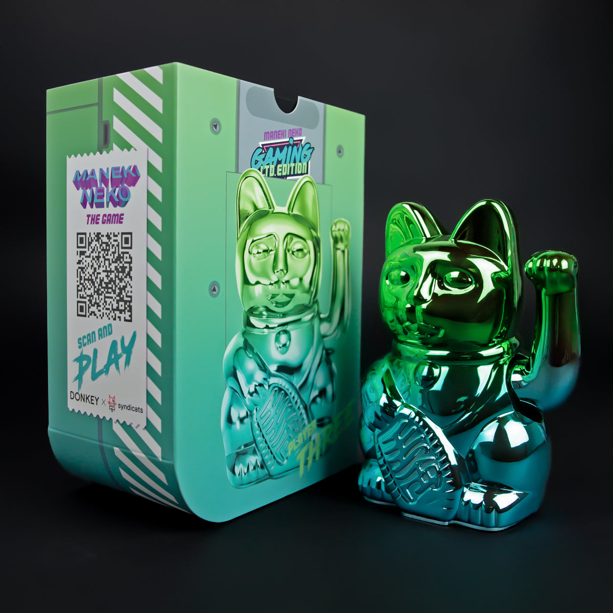 Donkey Products Lucky Cat Player Three Winkekatze shiny green/blue 15cm - Produktbild 6