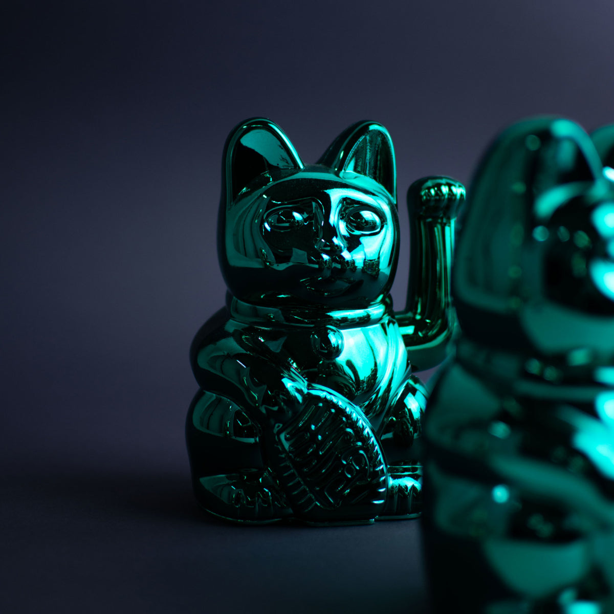 Donkey Products Lucky Cat Cosmic Winkekatze shiny teal 15cm - Produktbild 6
