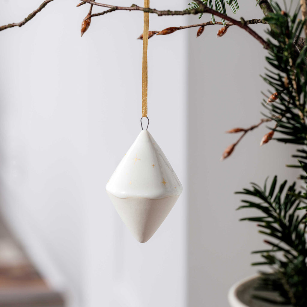 like. by Villeroy & Boch Winter Glow Ornament Doppelkegel - Produktbild 2