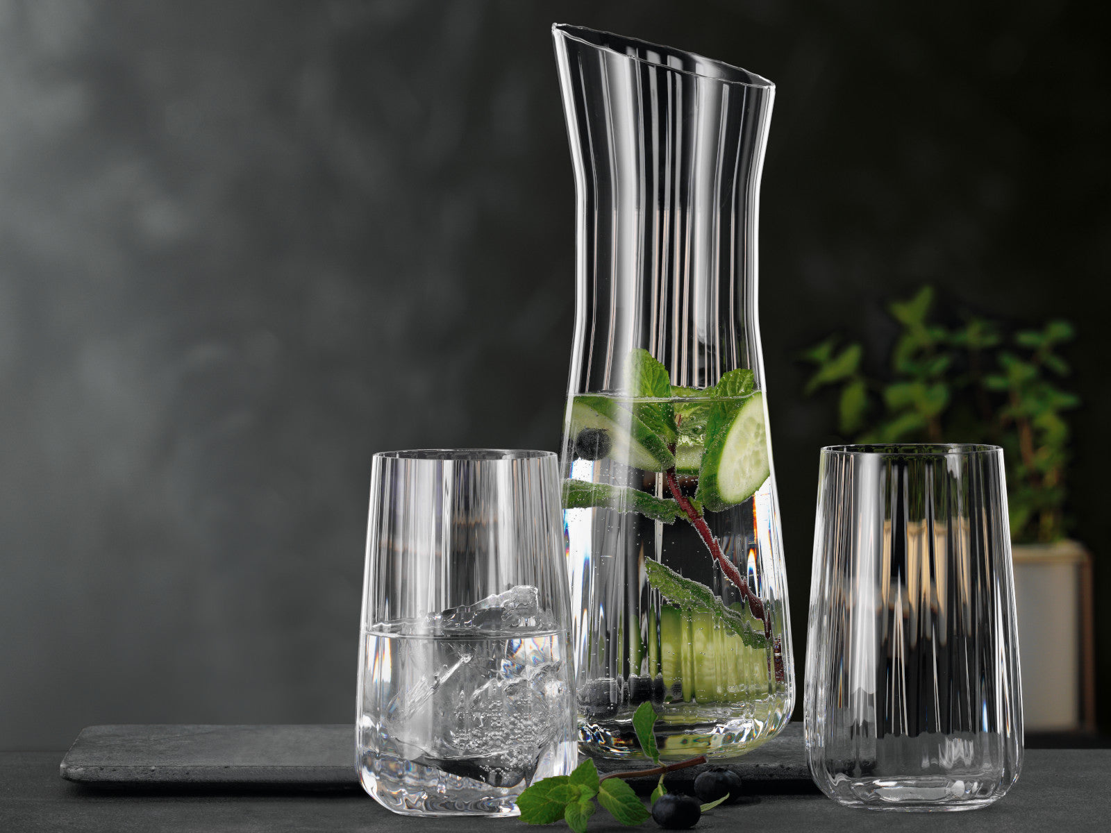 Spiegelau Lifestyle Karaffe mit Wasserglas Set 3tlg - Produktbild 4