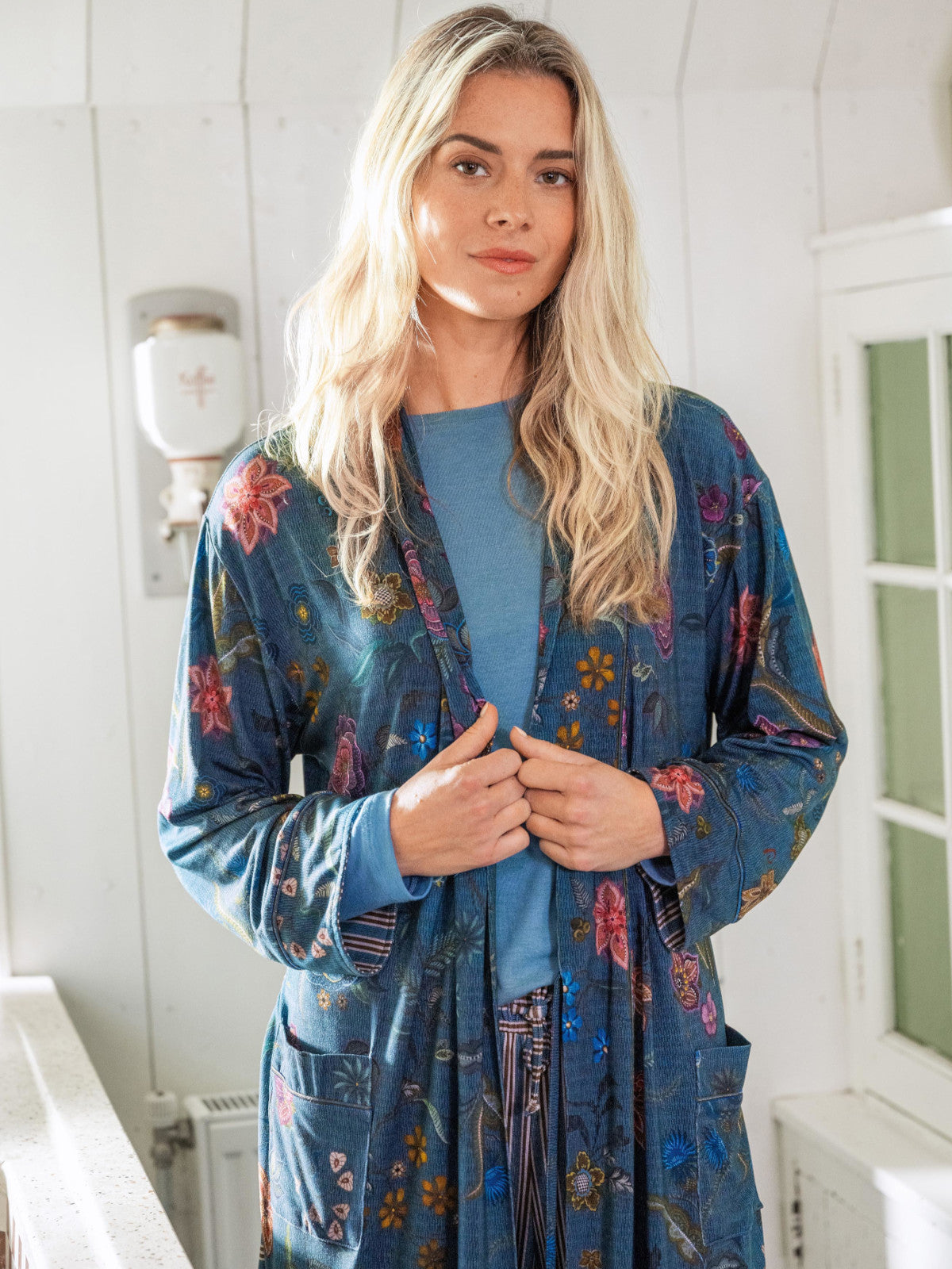 PIP STUDIO Nisha Kimono Flower Blue XL - Produktbild 6