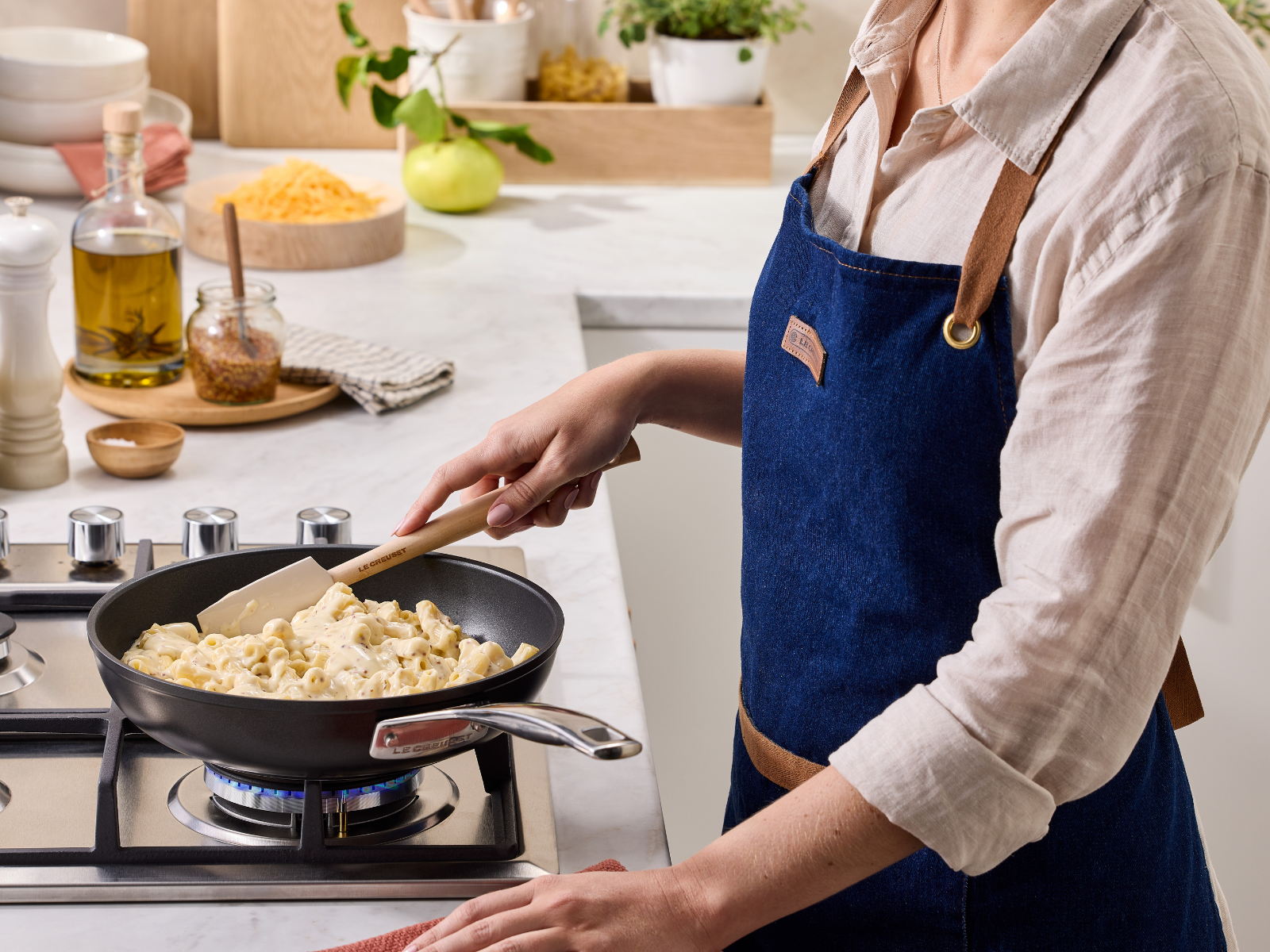 Le Creuset Aluminium-Antihaft Pfanne rund hoch 24cm - Produktbild 9