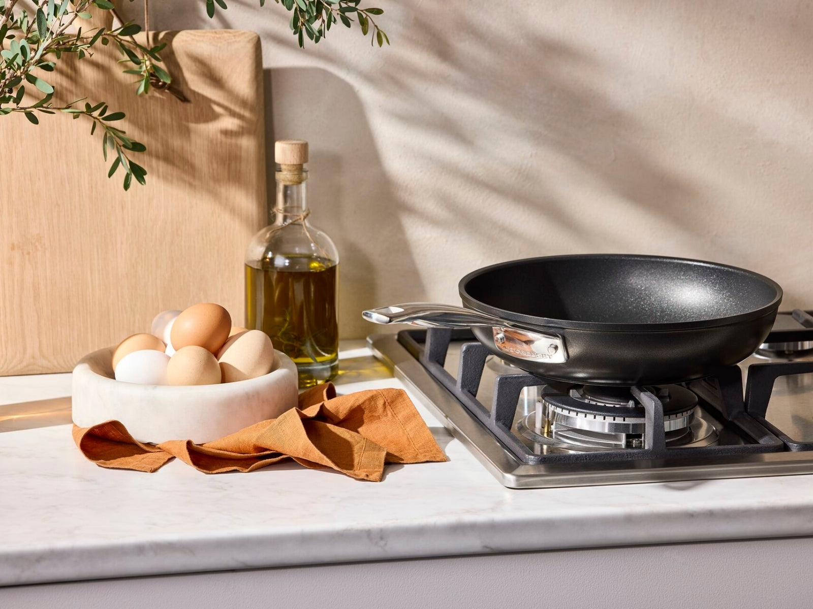 Le Creuset Aluminium-Antihaft Bratpfanne rund hoch 26cm - Produktbild 8