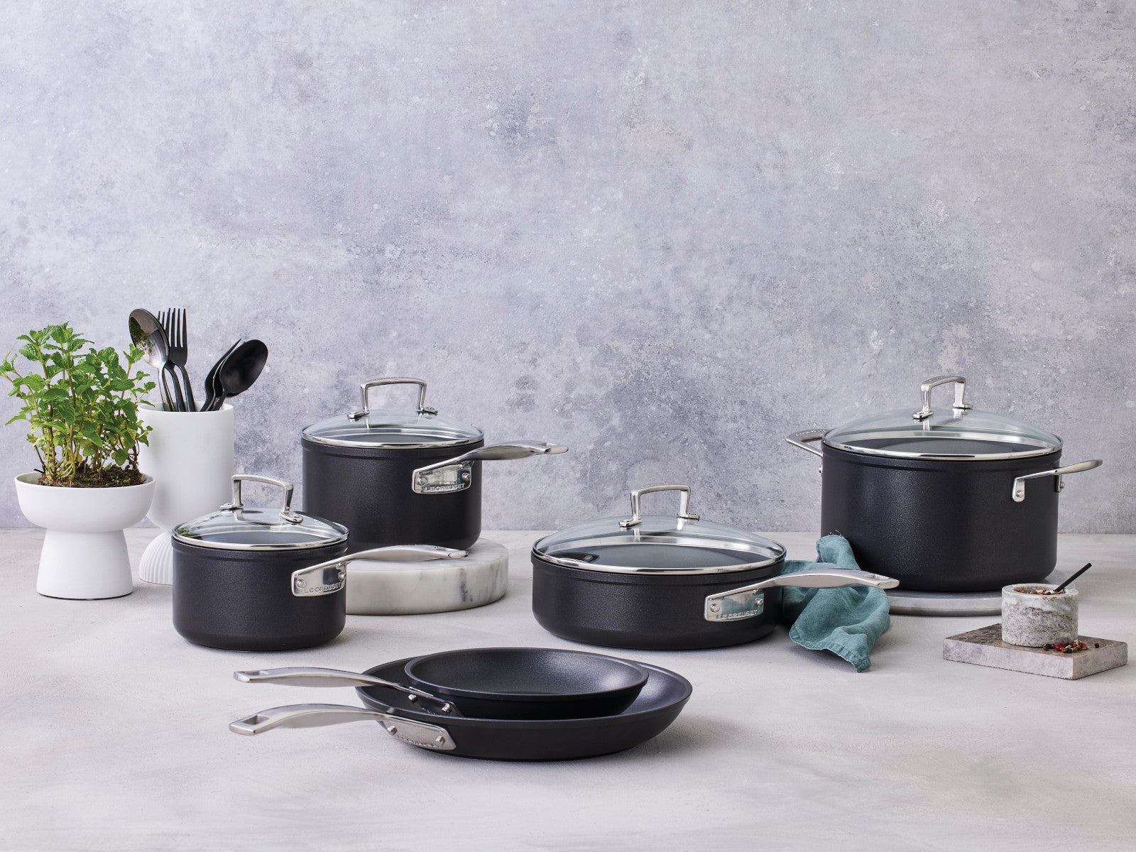 Le Creuset Aluminium-Antihaft Kochgeschirrset 6tlg - Produktbild 7