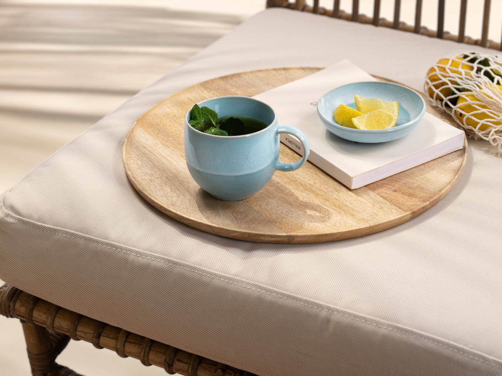like. by Villeroy & Boch Perlemor Aqua Becher mit Henkel 0,29l - Produktbild 3
