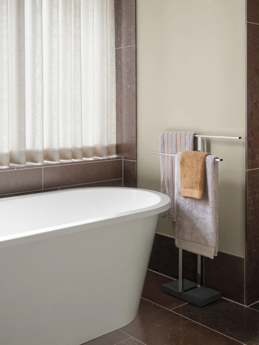 Blomus ARTO Badetuch moonbeam/amber thin stripes 70x140cm - Produktbild 3