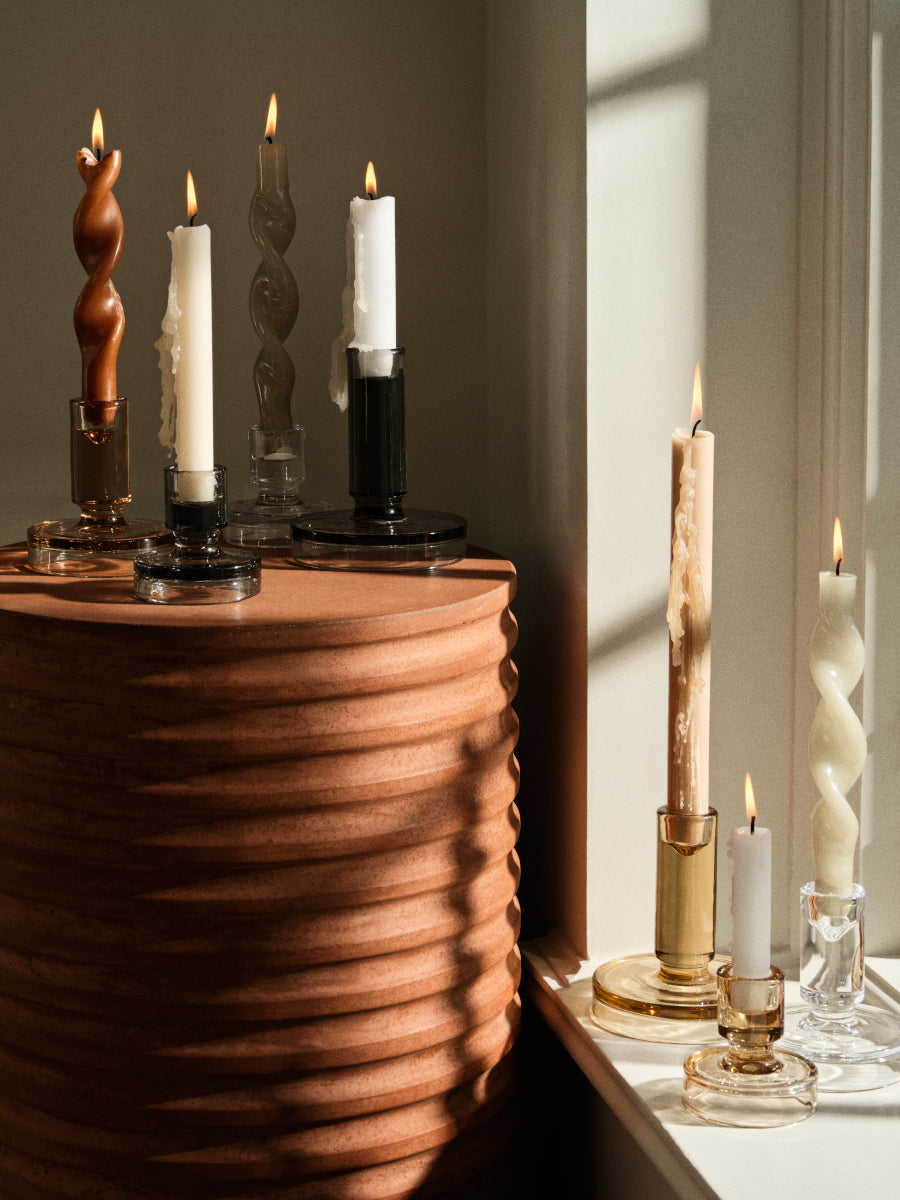 Broste Copenhagen Petra Kerzenständer Glas Smoke Grey 10cm - Produktbild 2