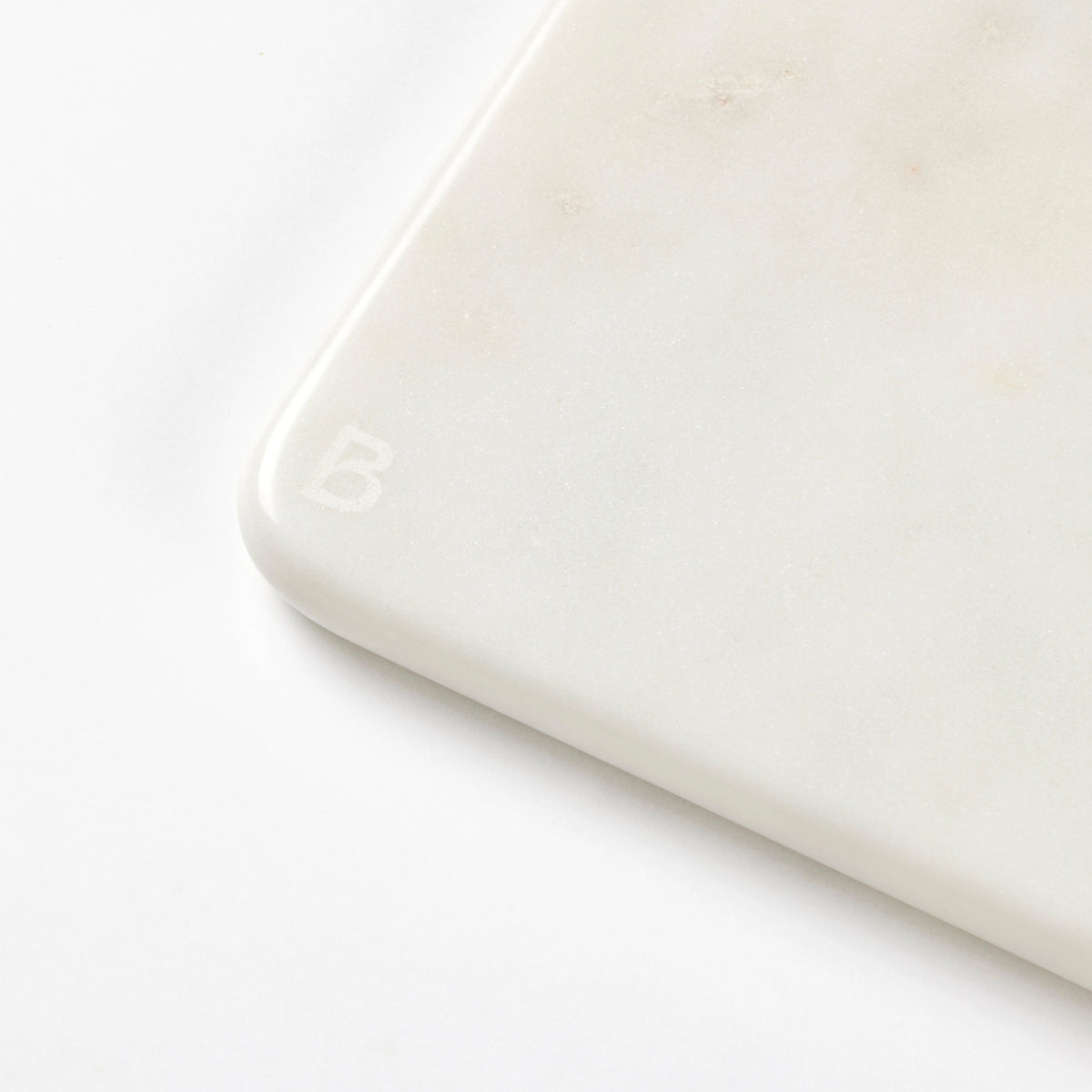 Broste Copenhagen Olina Schneidebrett white marmor 26x30cm - Produktbild 2