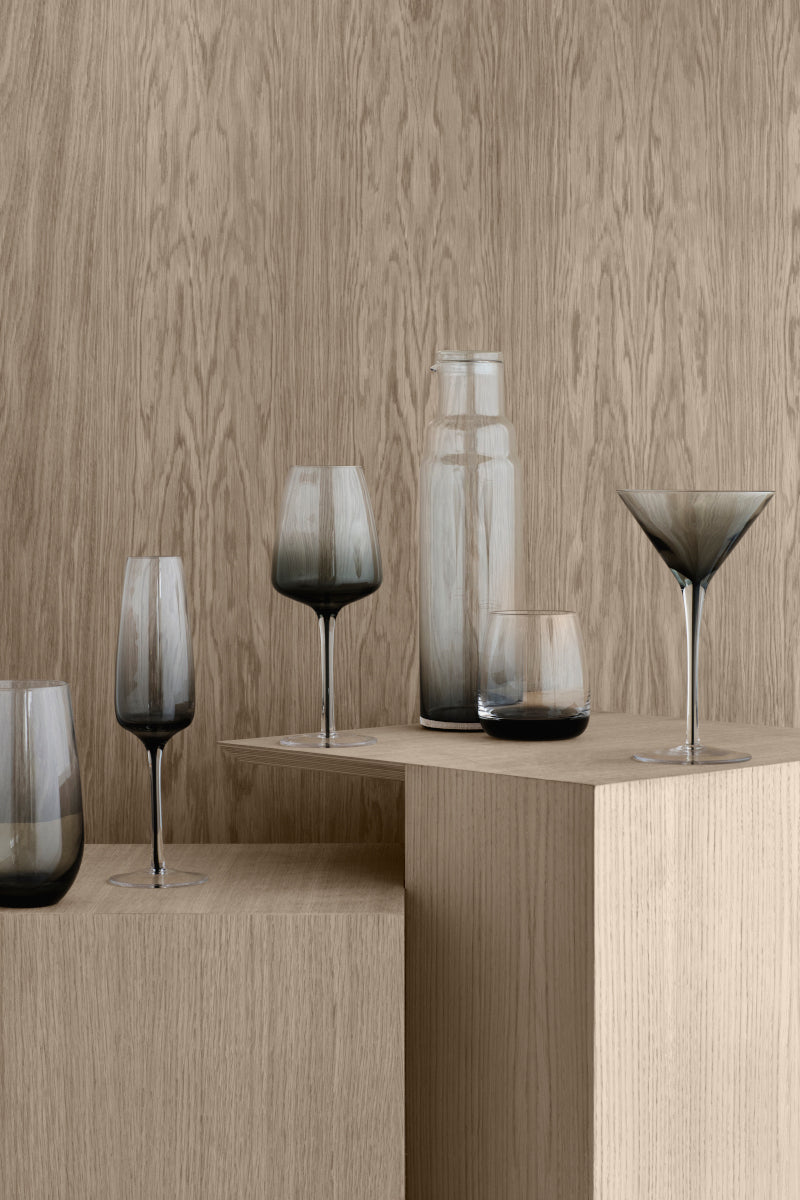 Broste Copenhagen Smoke Cocktailglas grey 16,3cm - Produktbild 3