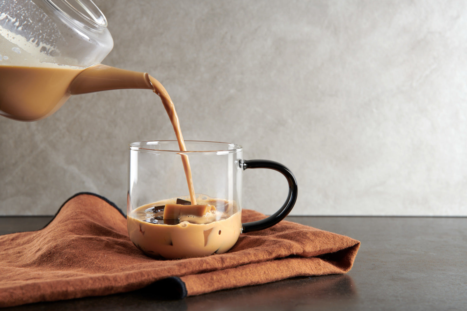 ASA coppa Glas Becher mit schwarzem Henkel 0,4l - Produktbild 3
