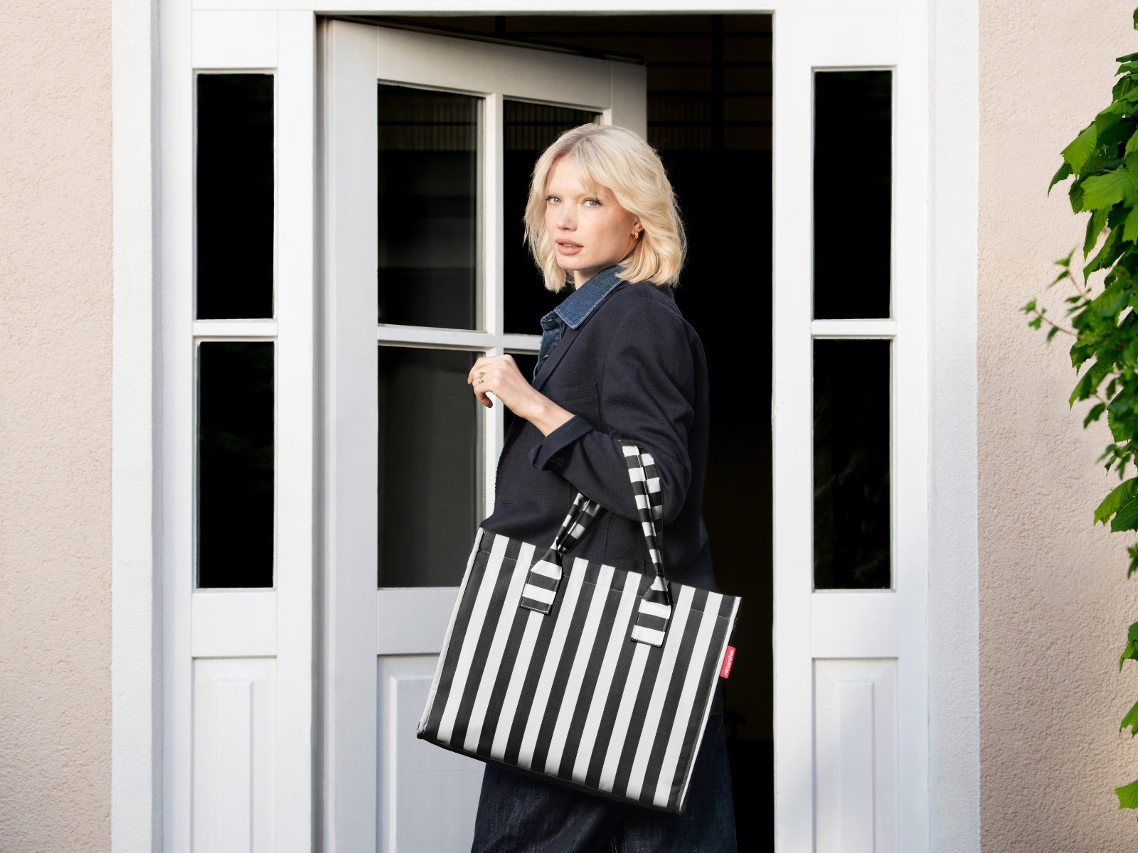 reisenthel daily shopper summerstripes black - Produktbild 4