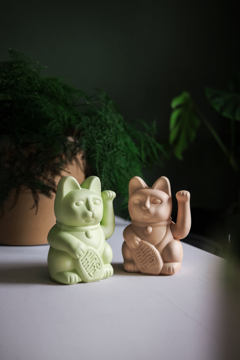 Donkey Products Lucky Cat Classic Winkekatze hellgrün 15cm - Produktbild 5