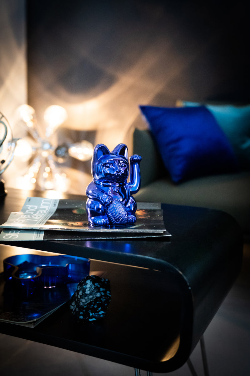 Donkey Products Lucky Cat Cosmic Winkekatze shiny blue 15cm - Produktbild 9