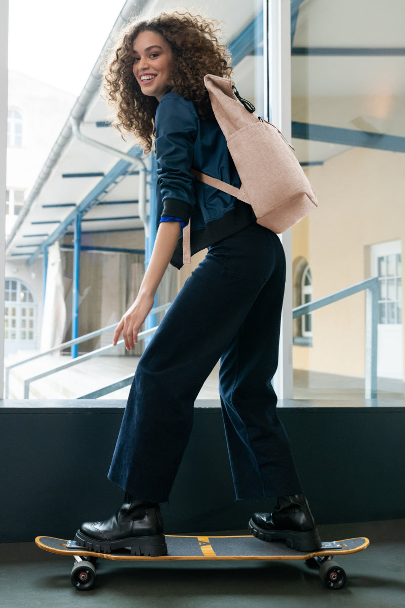 reisenthel rolltop backpack twist coffee - Produktbild 5