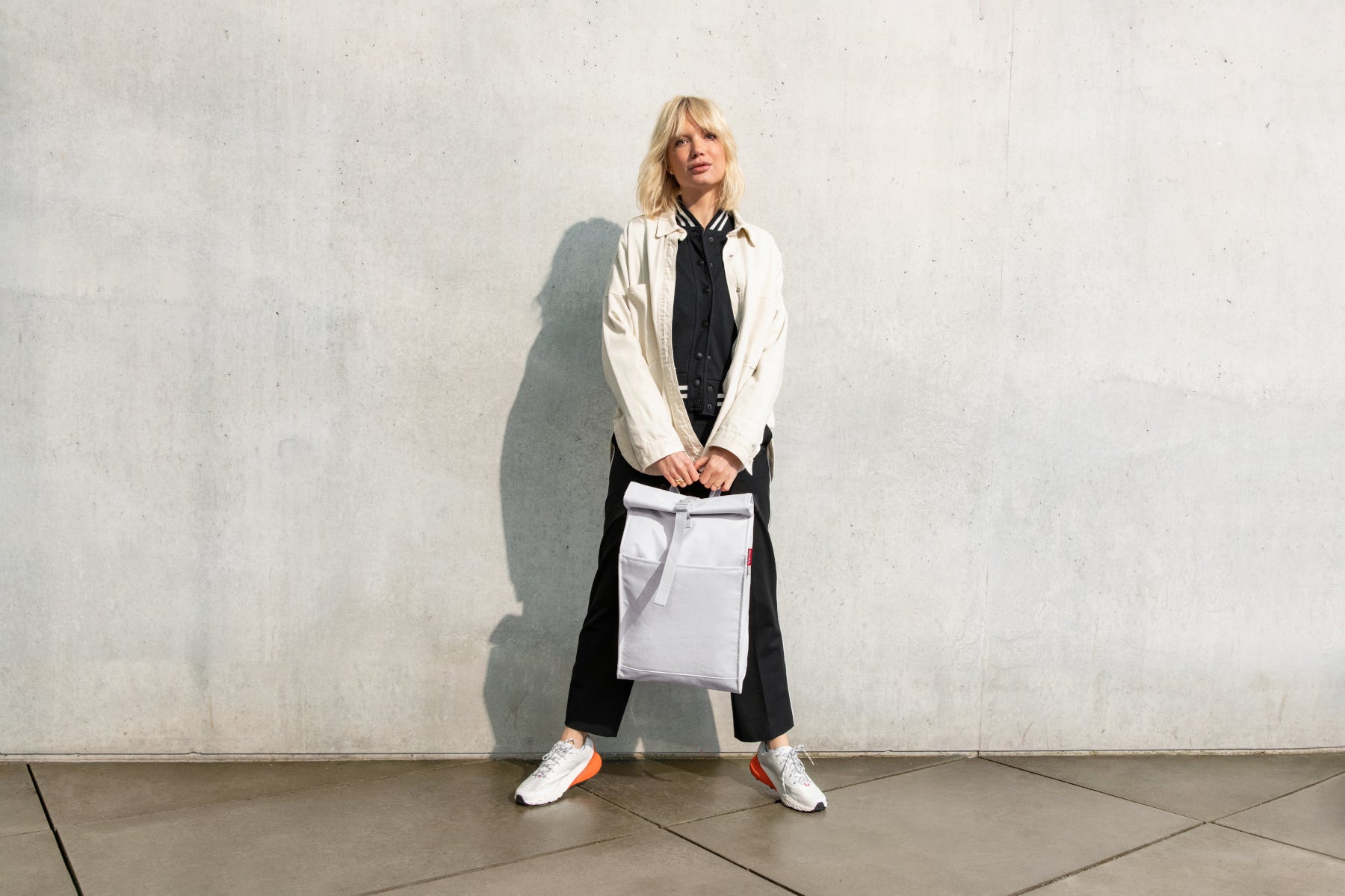 reisenthel urban rolltop twist sky rose - Produktbild 5