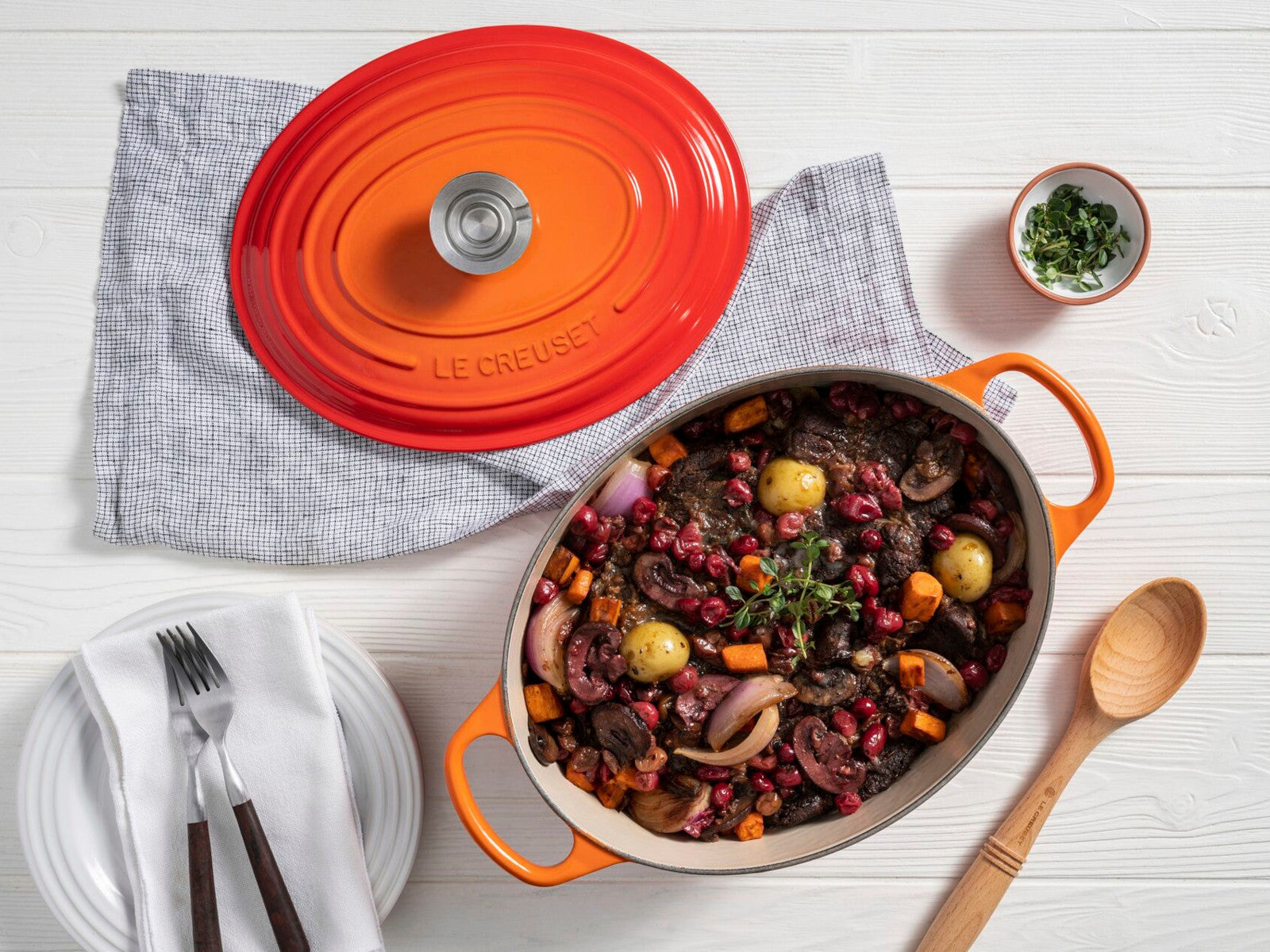 Le Creuset Bräter Signature oval ofenrot 33cm - Produktbild 6