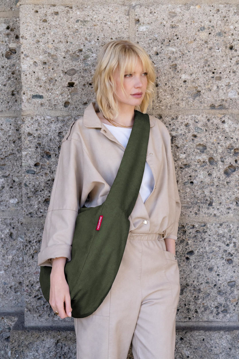 reisenthel moonbag cord dark matcha - Produktbild 6