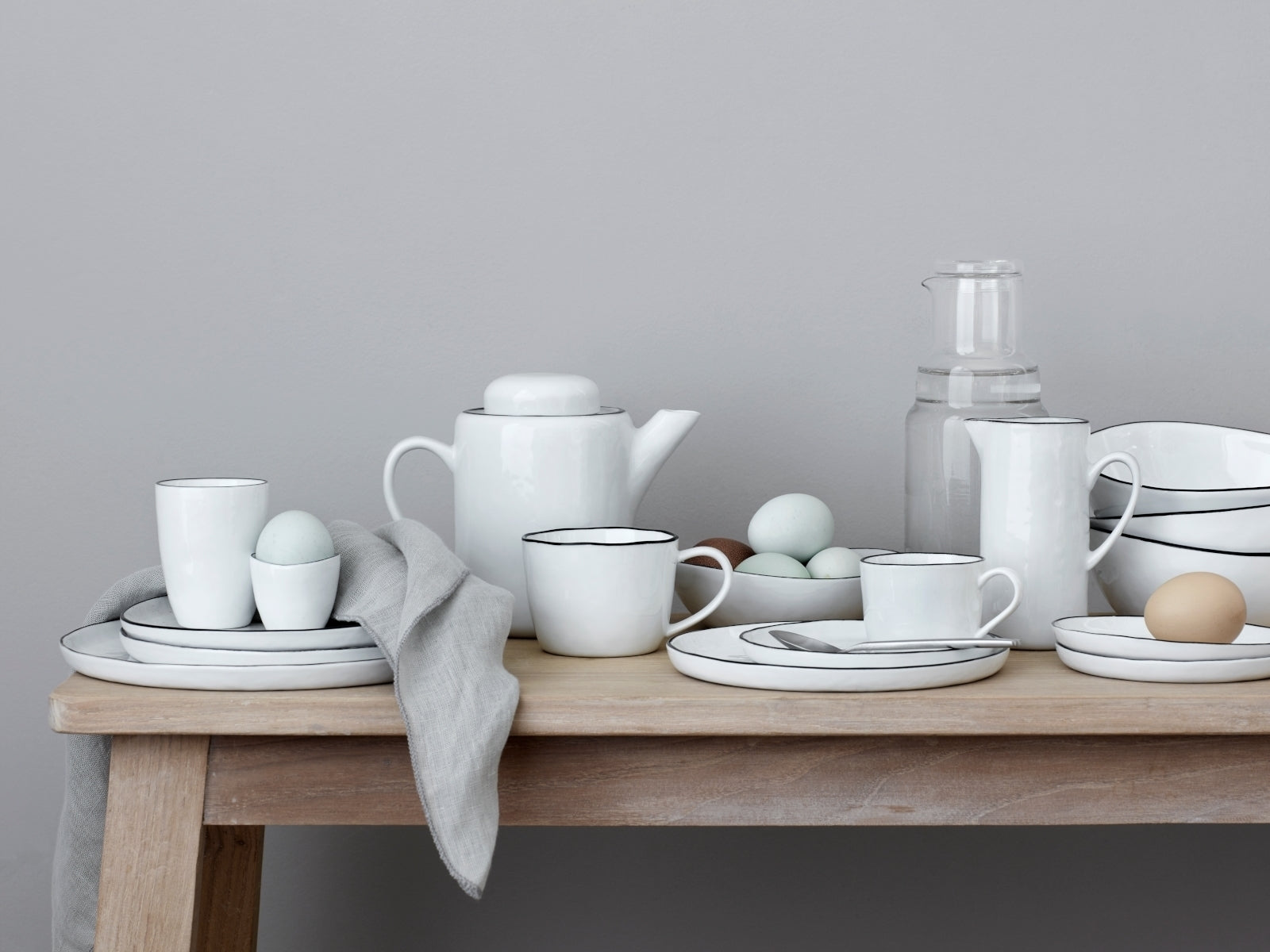 Broste Copenhagen SALT Tasse mit Untertasse S 0,1 l - Produktbild 2