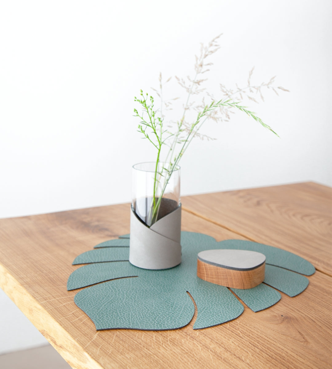 LIND DNA HIPPO Tischset Monstera Leaf L pastel green 42x35 - Produktbild 4
