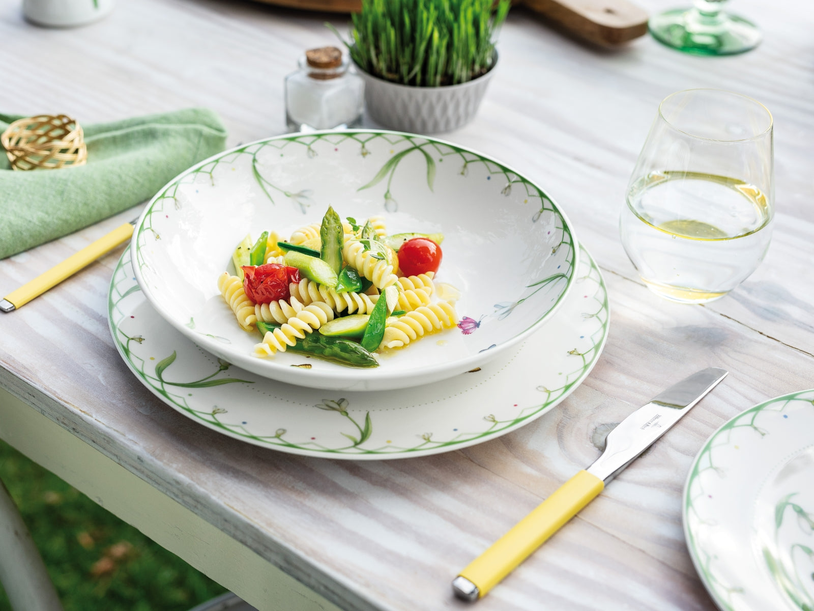 Villeroy & Boch Colourful Spring Schale flach 24 cm - Produktbild 2