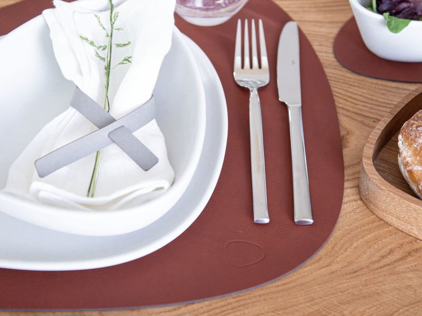 LIND DNA NUPO Tischset Curve L sienna 37 x 44 cm - Produktbild 4