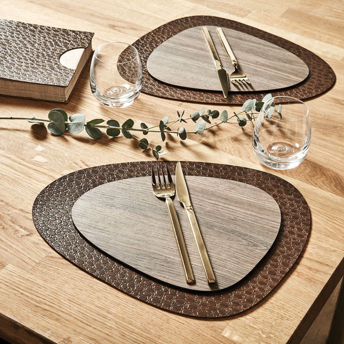 LIND DNA LACE Tischset Curve L bworn 37 x 44 cm - Produktbild 2