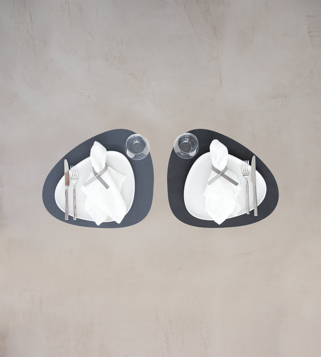 LIND DNA DOUBLE NUPO Tischset Curve dark blue/black - Produktbild 2