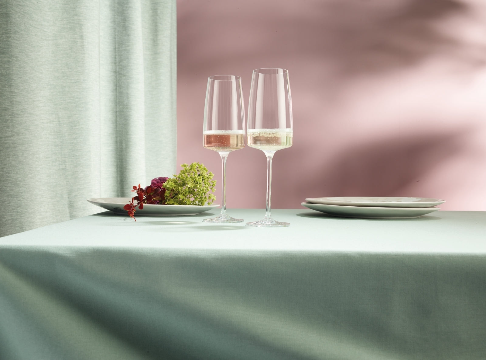 ZWIESEL GLAS Vivid Senses Sekt- und Schaumweinglas leicht & frisch Set 2tlg - Produktbild 6