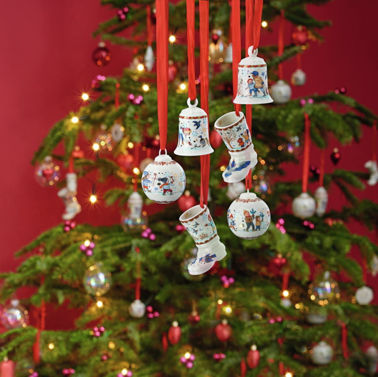 Hutschenreuther Sammelserie 21 Kinder mit Baum Ministiefel - Produktbild 4