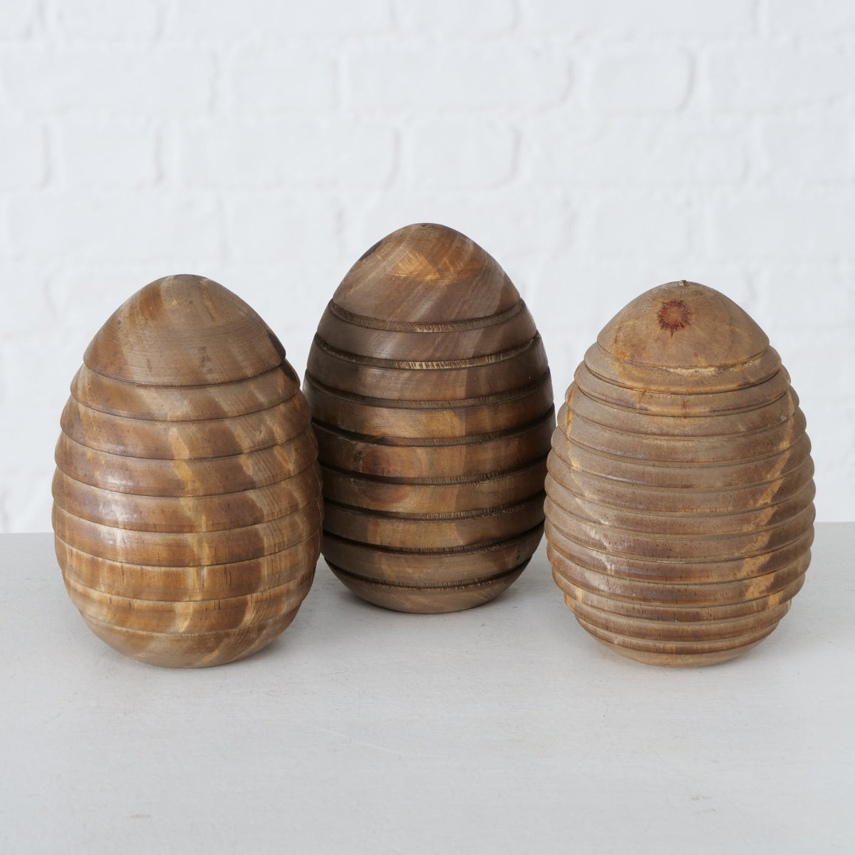 Boltze Abiola Deko-Ei Kiefer 12 cm sort. (1 Stück) - Produktbild 3