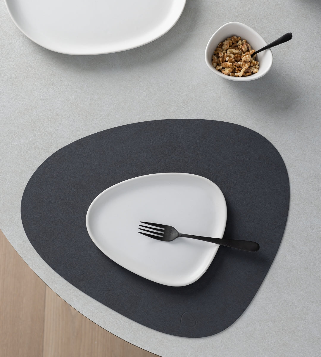 LIND DNA Curve Stoneware Frühstücksteller off white - Produktbild 3