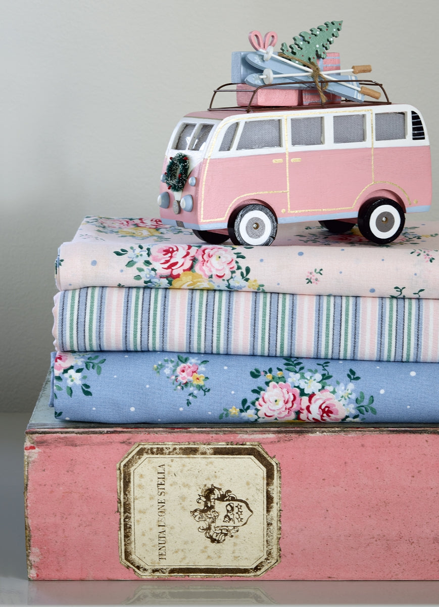Greengate Laura Moments Kissenhülle dusty blue emb. 40x40 cm - Produktbild 6