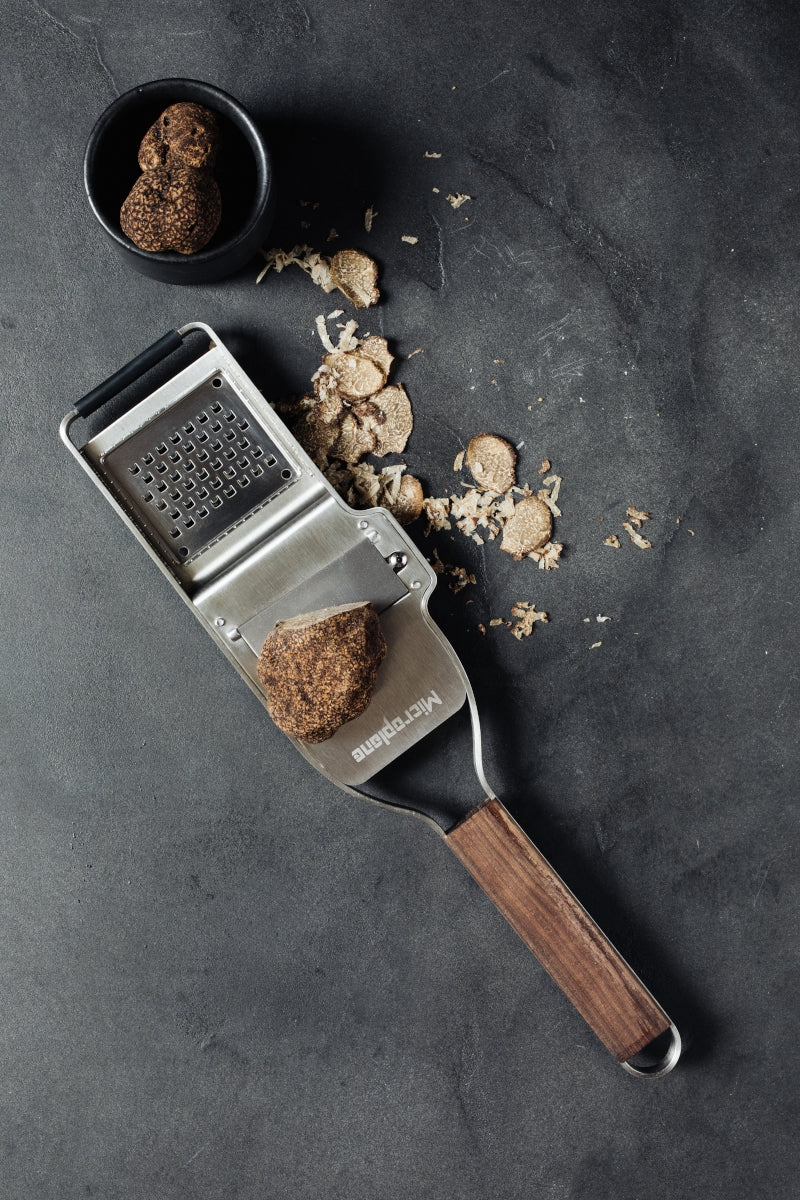 Microplane Master Serie Trüffel-Profi 2in1 Edelstahl/Walnuss - Produktbild 7