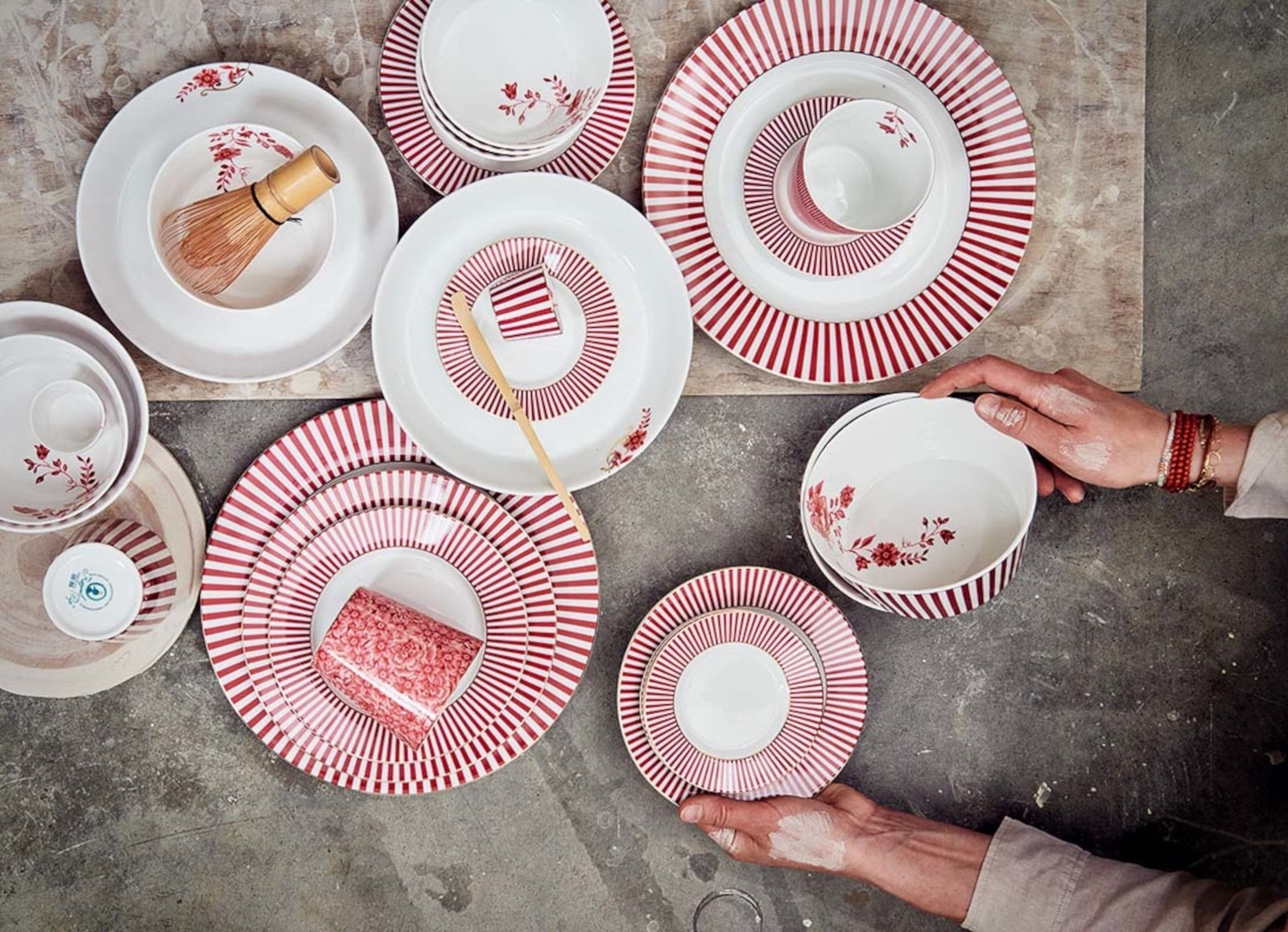 PIP STUDIO Royal Stripes Bowl dark pink 15 cm - Produktbild 3