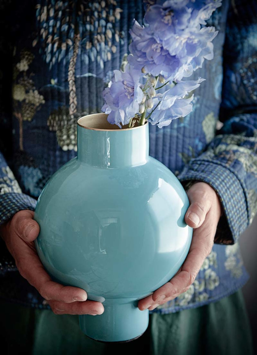PIP STUDIO Vase Metal groß soft green 31,5 x 40 cm - Produktbild 3