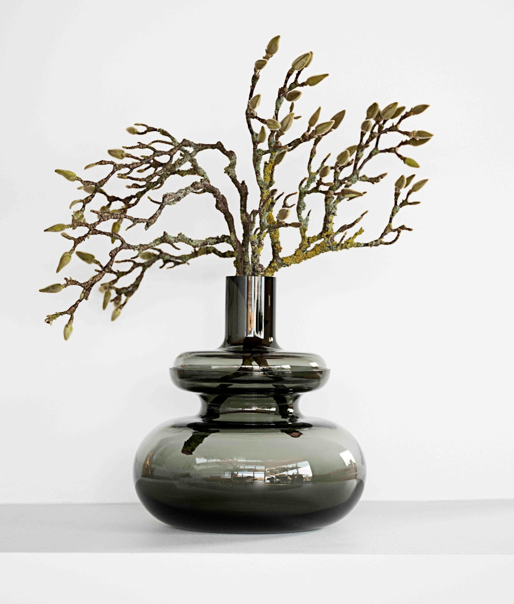 Zone Denmark Inu Vase smoked grey 23 x 25 cm - Produktbild 4