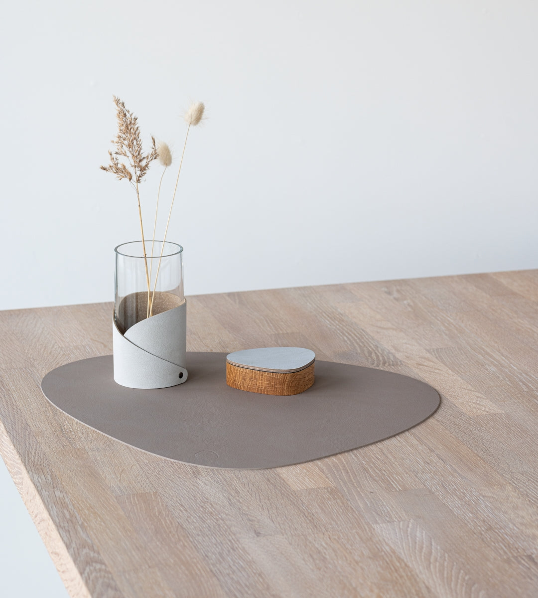 LIND DNA NUPO Tischset Curve L clay brown 37 x 44 cm - Produktbild 4